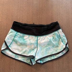 Lululemon Tie Dye Speed Up Short 2.5”